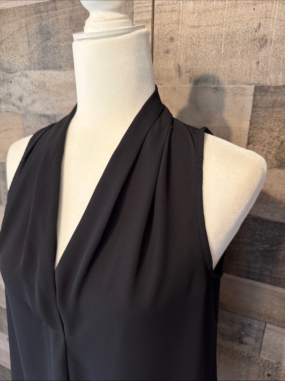 Vince Camuto Sheer Sleeveless Top Size S - Picture 6 of 14